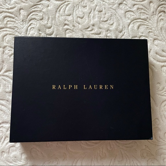 Ralph Lauren Cashmere Scarf, Hat, Leather Glove Gift Set - Picture 9 of 9